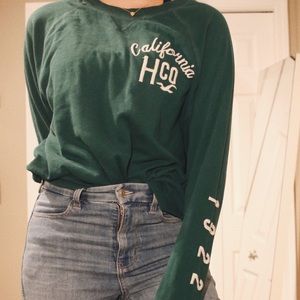 Hollister summer crewneck